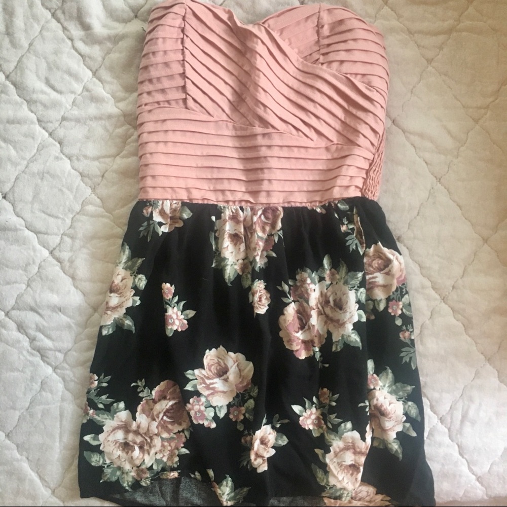 Mini dress